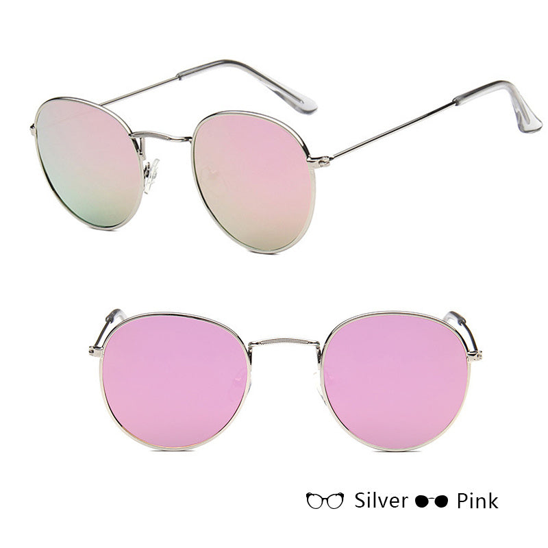 Vintage Glam: Retro Round Sunglasses - Infinite Findings