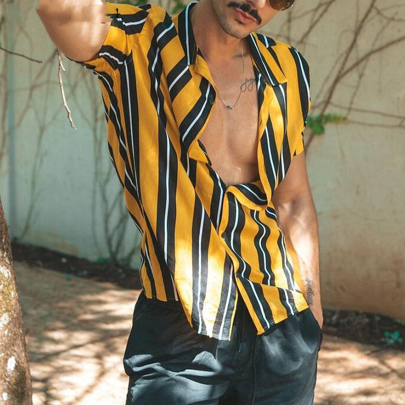 Relaxed Vibes: Men's Soft Summer Shirt - Streetwear Cool - Infinite Findings